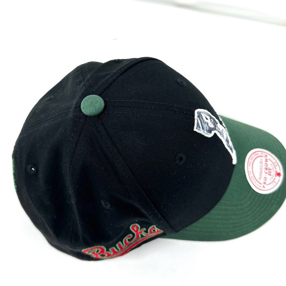 Kareem Abdul Jabbar Milwaukee Bucks Mitchell & Ness Hat - Picture 7 of 9